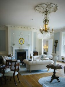 Traditional interior design style